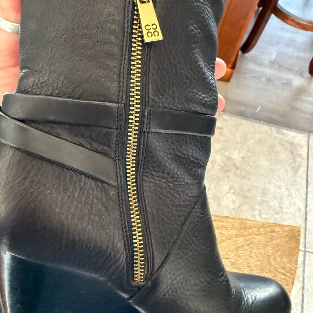 COACH size 7 ADAIR Black Leather pebble Knee-High Boots - Picture 8 of 16